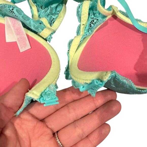 VS PINK Blue Lace Racerback Lightly Padded Bra Size 32D Date Racerback - Picture 3 of 7